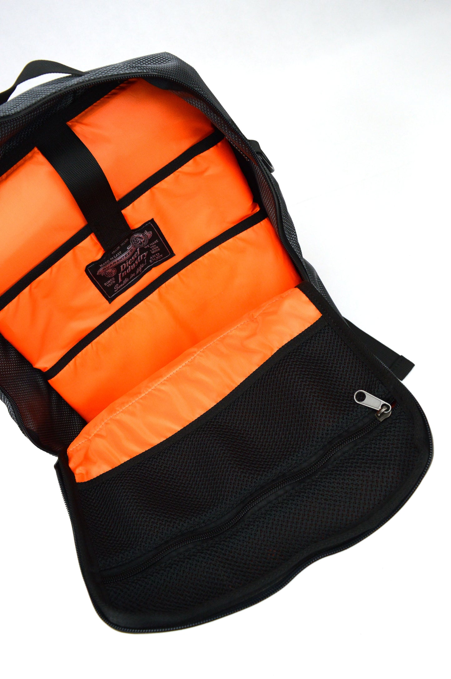 Раница Diesel за устрийство до 13"