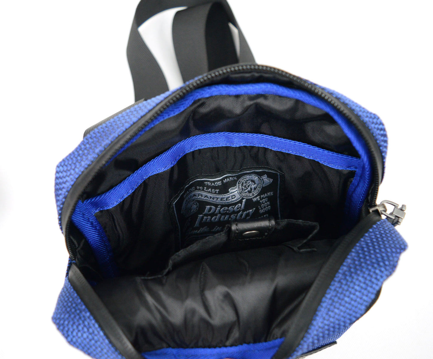 Малка мъжка чанта DIESEL