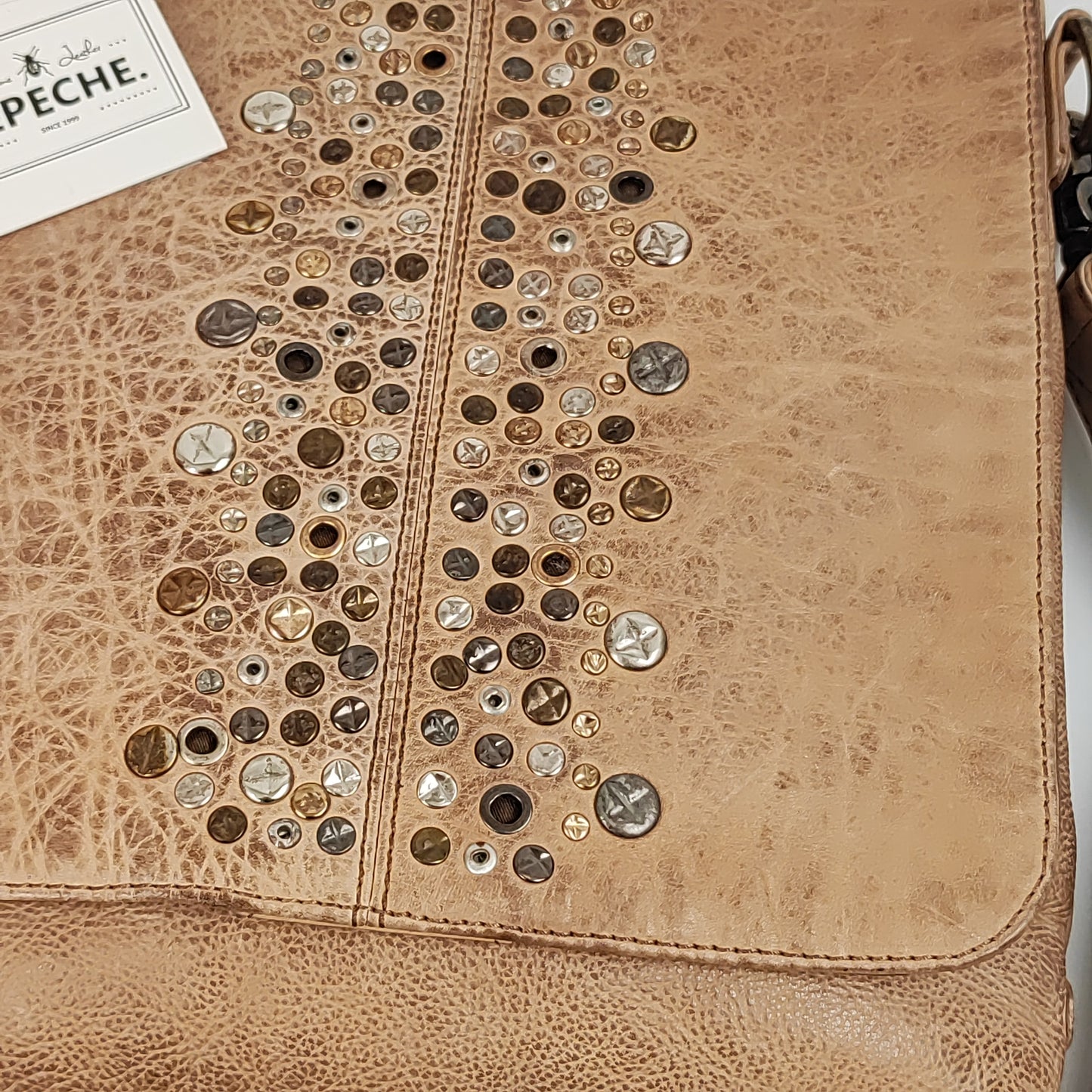 Дамска кожена чанта DEPECHE