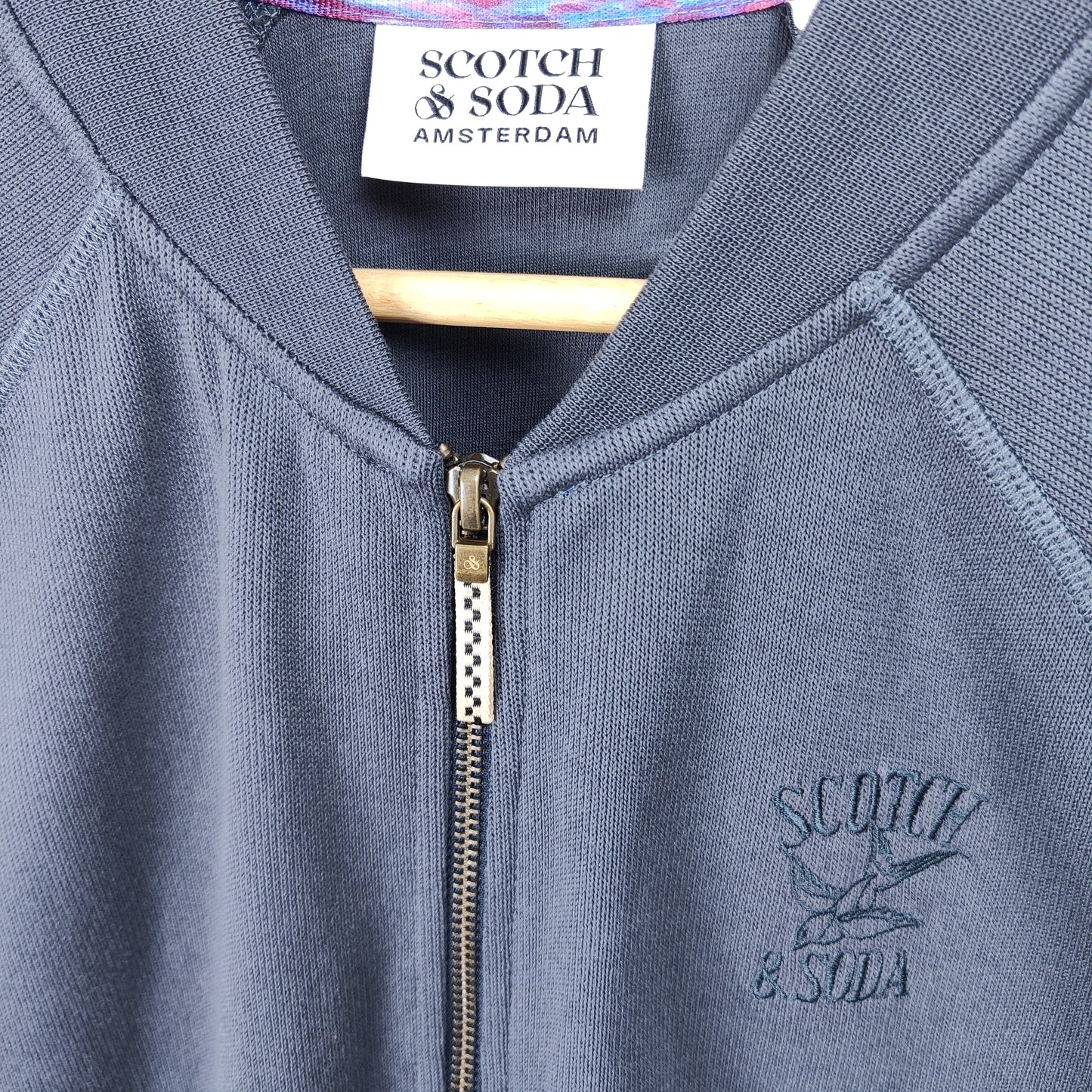 Scotch & Soda спортно яке с цип и кантове