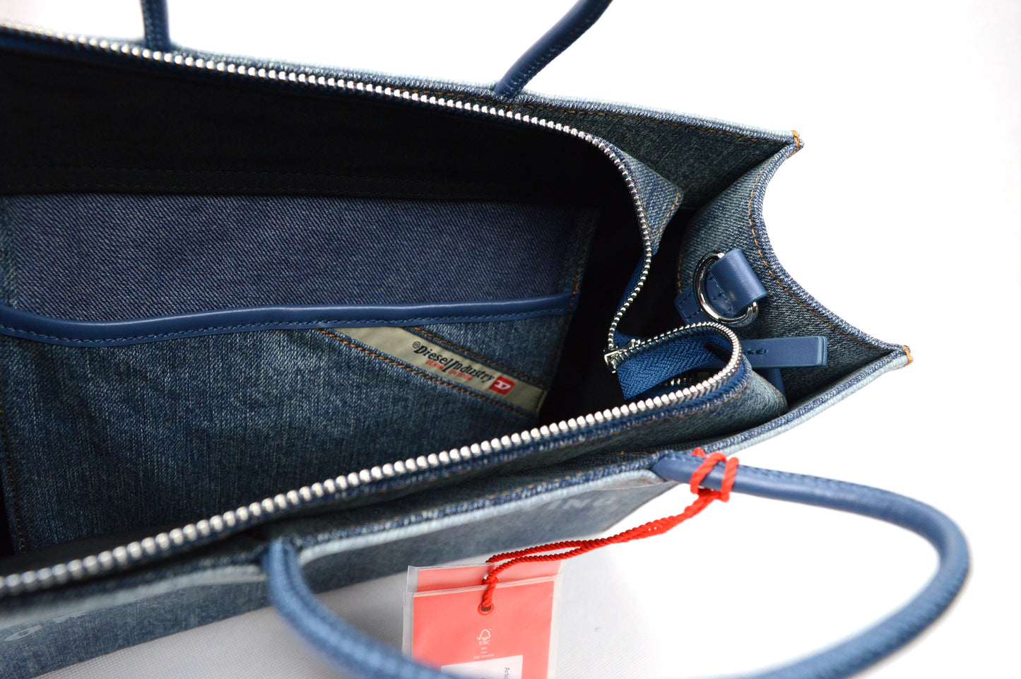 Дамска чанта DIESEL