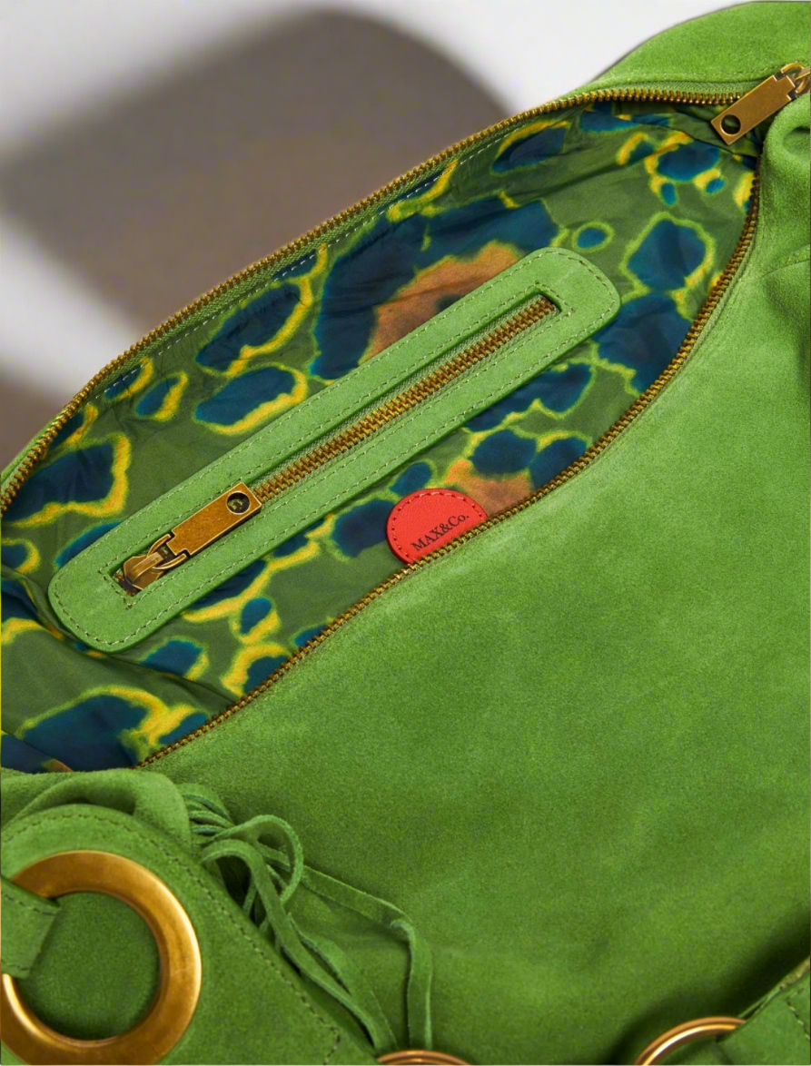 Дамска чанта от естествен велур MAX&CO