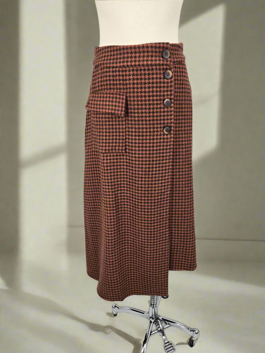 Пола Gioya Co  Ruggine