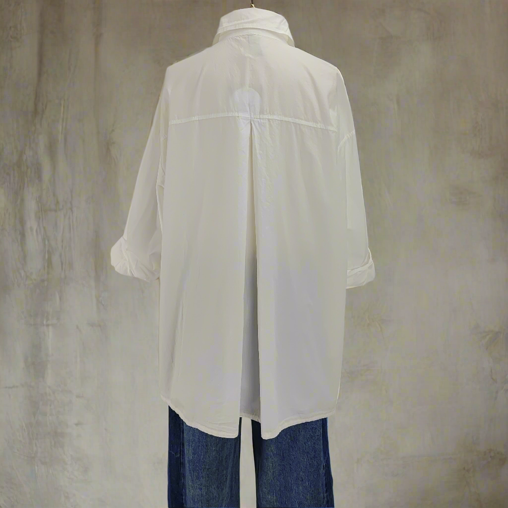 Oversized риза Gioya White