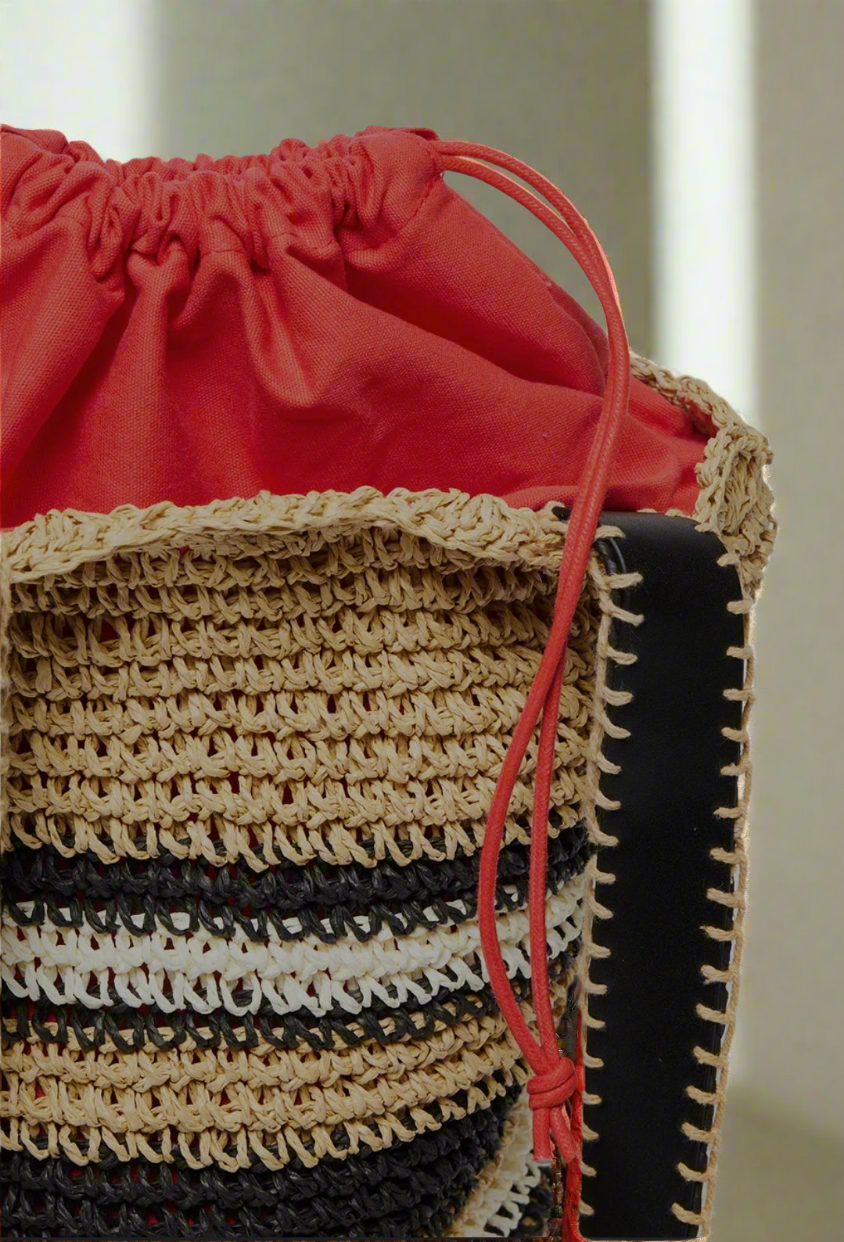 Дамска чанта от ратан MAX&CO