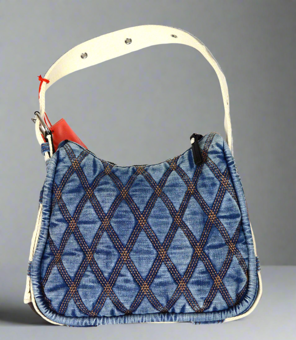 Дамска чанта с къса дръжка DIESEL Q-ILE