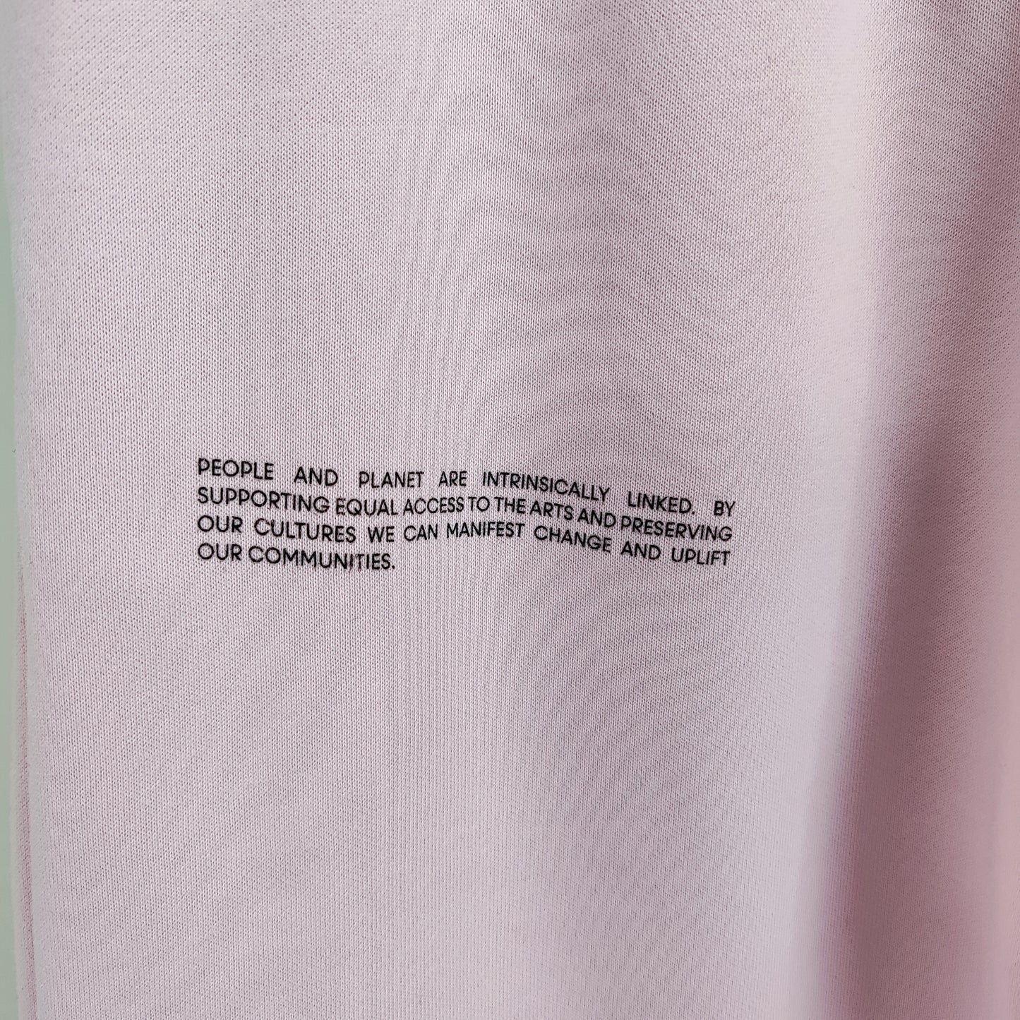 Розови спортни панталони Pangaia с графичен принт